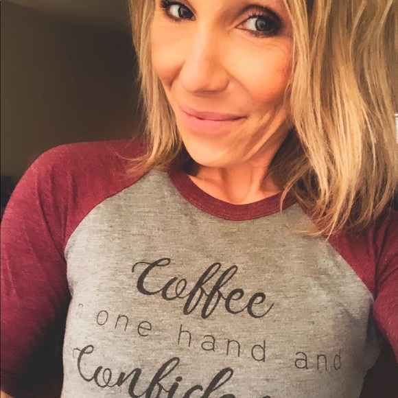 Meet your Posher, Stephanie - Picture 2 of 2